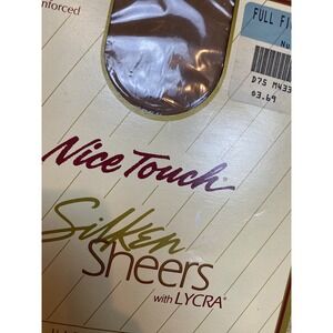 Vintage Nice Touch Silken Sheers 20 Denier Lycra Size Full Figure Short Nude
